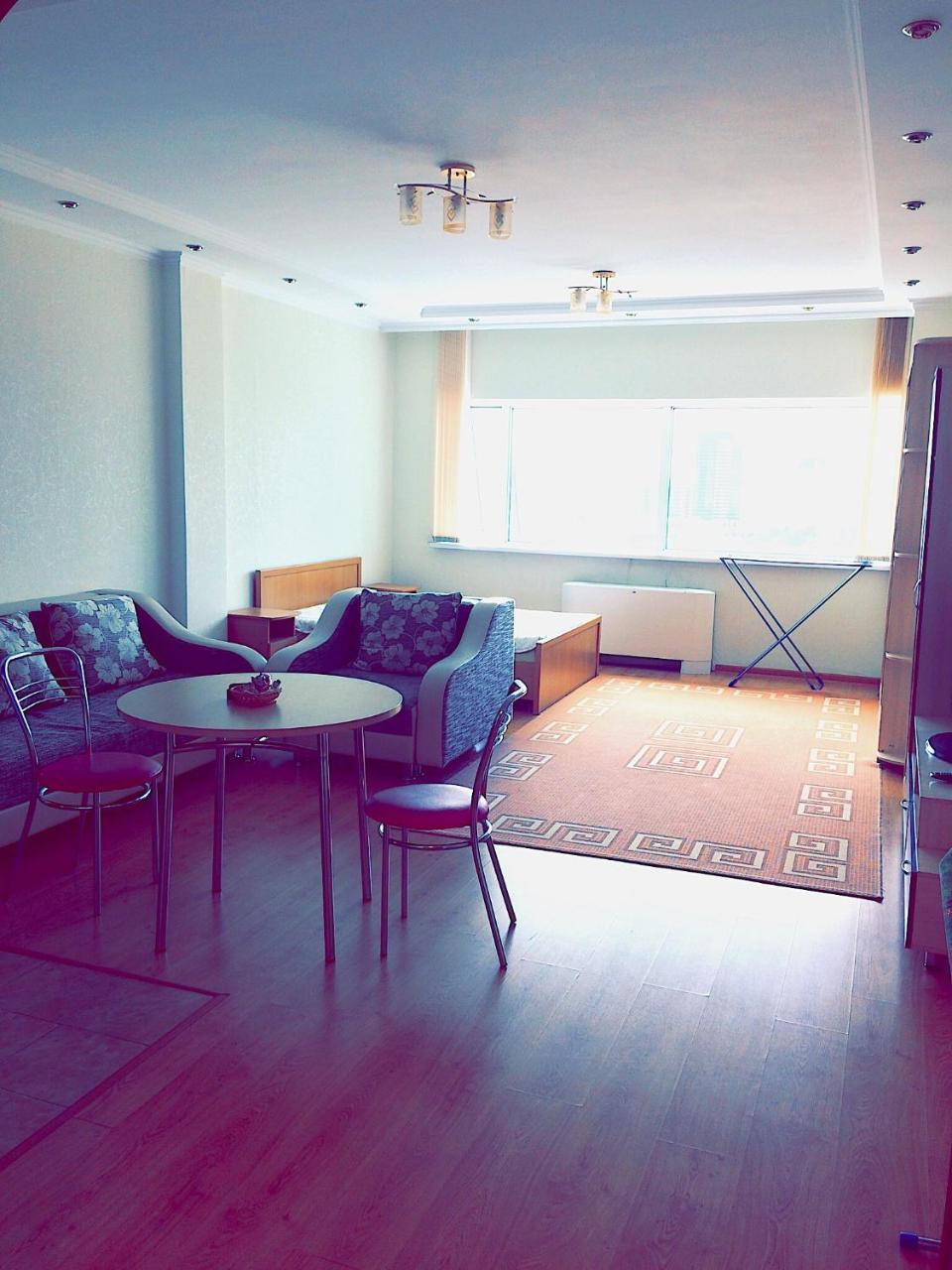 Amasing Apartment On Dostyk 5 Str アスターナ エクステリア 写真